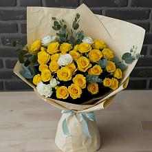 Букет цветов из:  Розы в Лесном Рязанской области