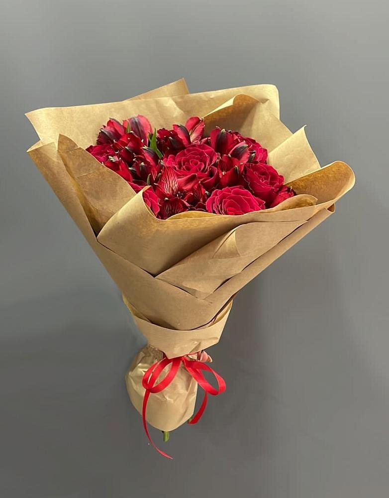 Букет цветов из: Альстромерии и Розы в Лесном Рязанской области