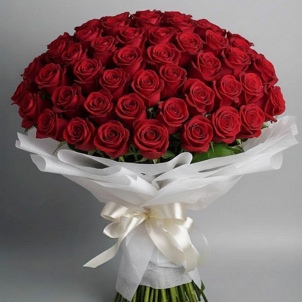 Букет 101 Красная роза Блэк Мэджик в Лесном Рязанской области