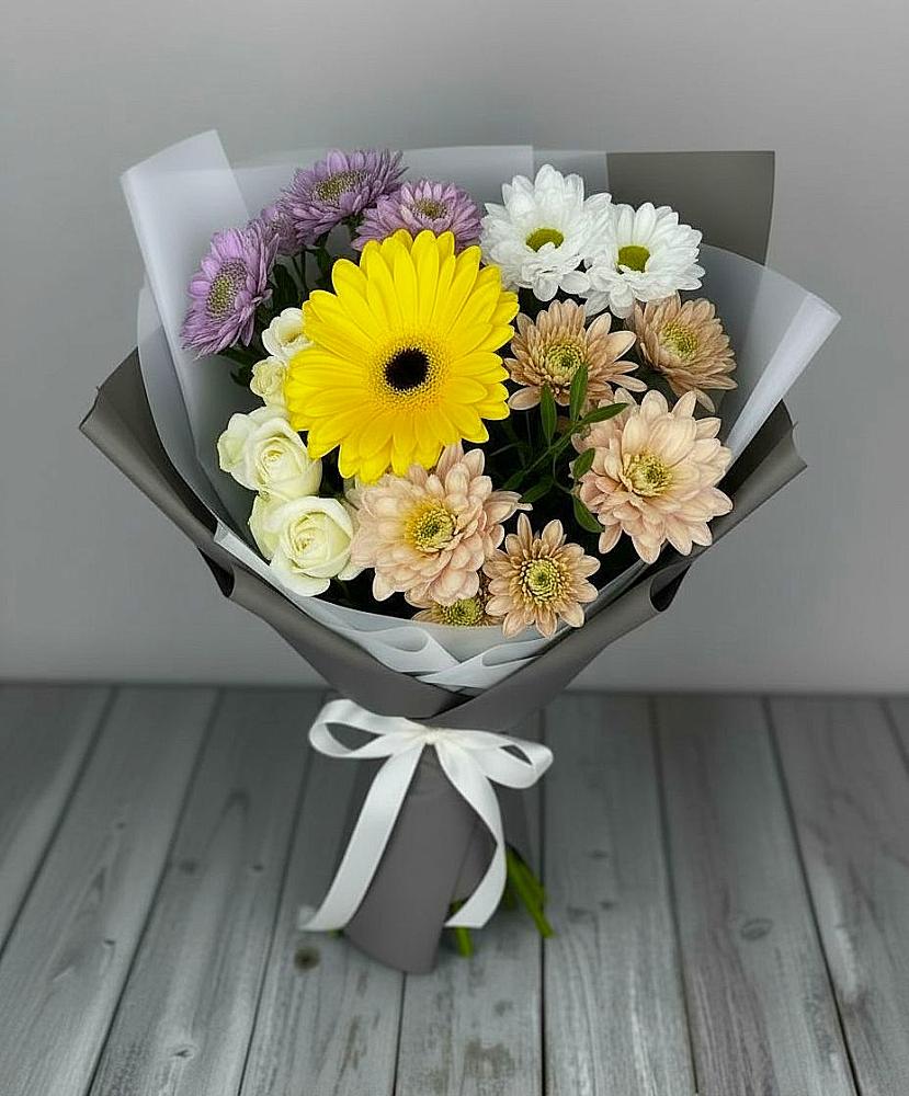 Букет цветов из: Розы, Герберы и Хризантемы в Лесном Рязанской области