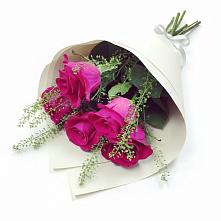 Букет цветов из:  Розы в Лесном Рязанской области