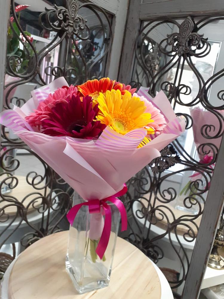 Букет цветов из: Герберы в Лесном Рязанской области