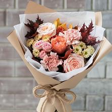 Букет цветов из:  Гвоздики, Хризантемы и Розы в Лесном Рязанской области