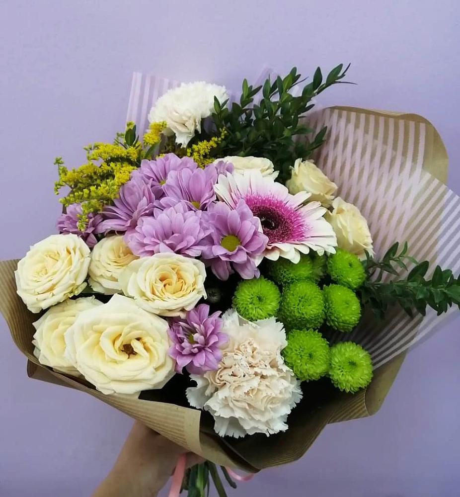 Букет цветов из: Хризантемы, Розы, Гвоздики и Герберы в Лесном Рязанской области