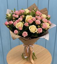Букет цветов из:  Розы в Лесном Рязанской области