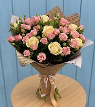 Букет цветов из:  Розы в Лесном Рязанской области