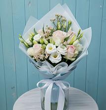 Букет цветов из:  Розы и Лизиантусы #REPLACE_PRED# Лесном Рязанской области
