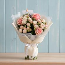 Букет цветов из:  Розы в Лесном Рязанской области