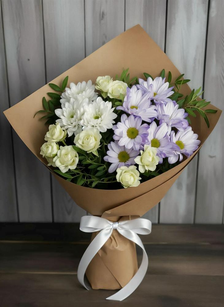 Букет цветов из: Хризантемы и Розы в Лесном Рязанской области