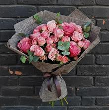 Букет цветов из:  Розы в Лесном Рязанской области